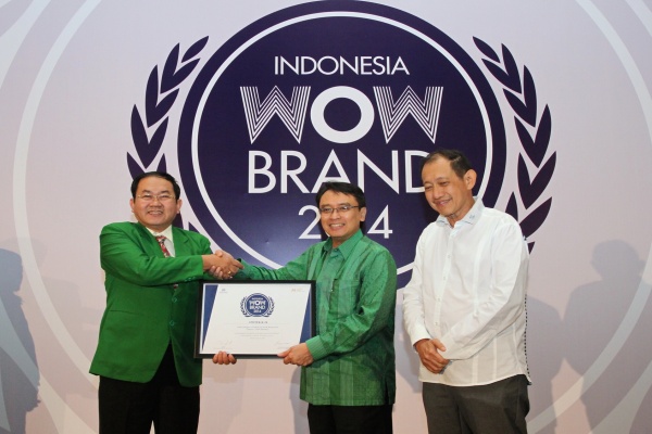 Waralaba Apotek Franchise Apotek Apotek Online Apotek K 24 Indonesia Apotek K 24 Wins Gold Champion Of Indonesia Wow Brand Award 2014